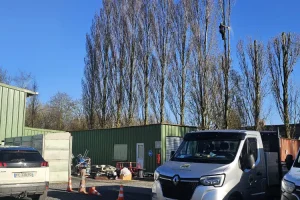 Intervention rapide taille d’arbres et haies